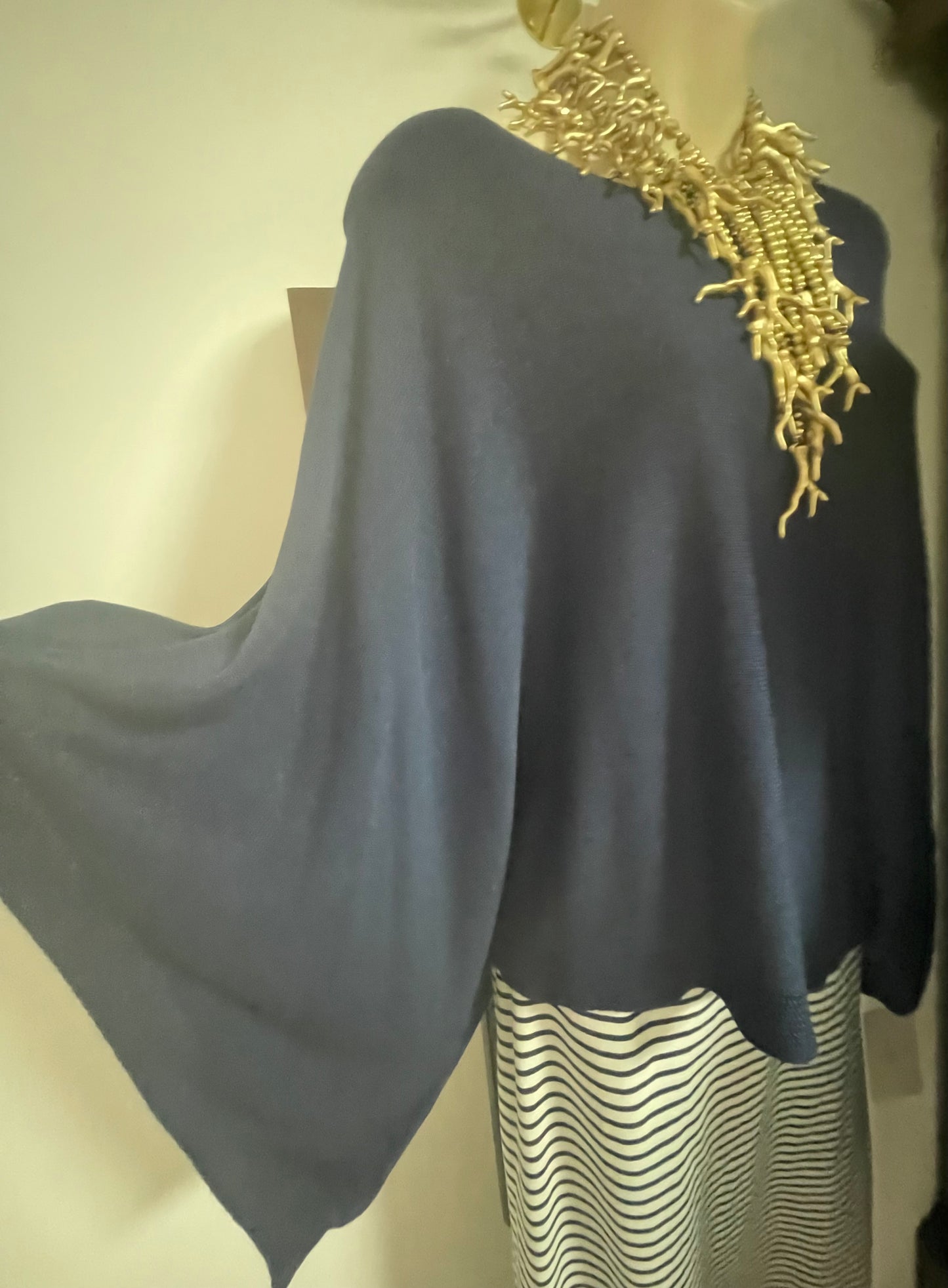 Fine knit batwing sleeve jumper