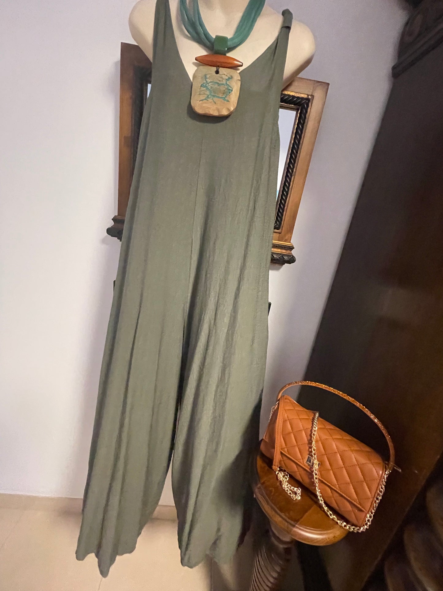 All-in-ones with pockets