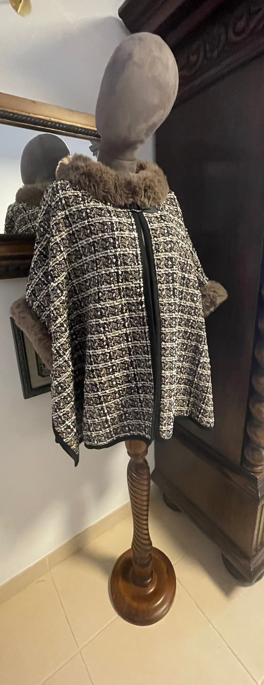 Grey faux fur and tweed cape
