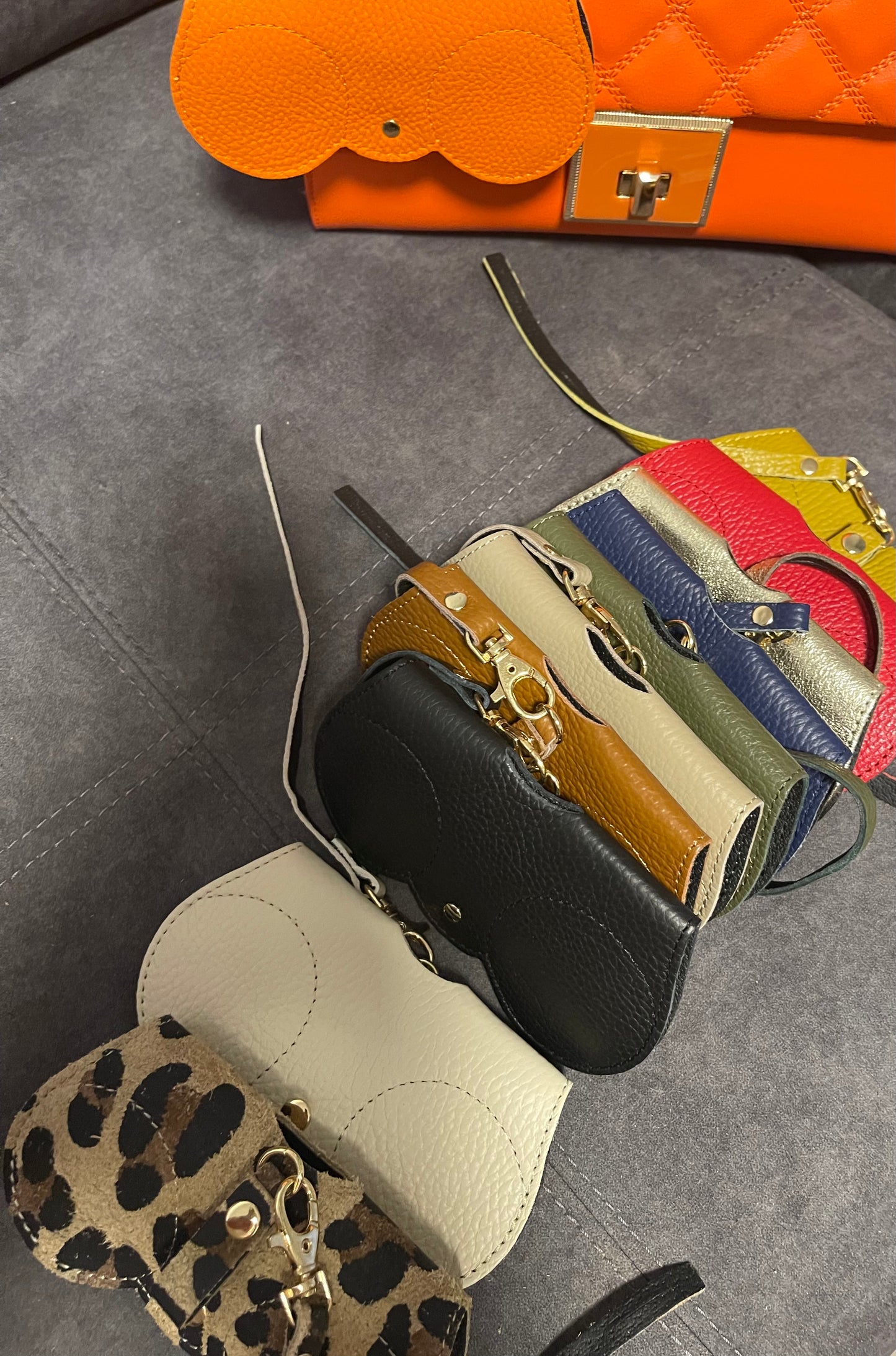 100% leather glasses holder
