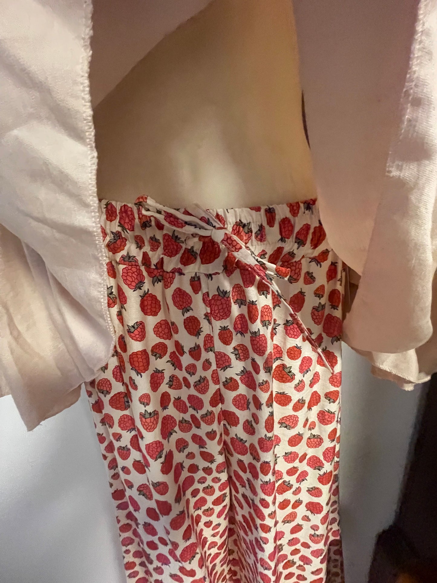 Strawberry wide leg pants
