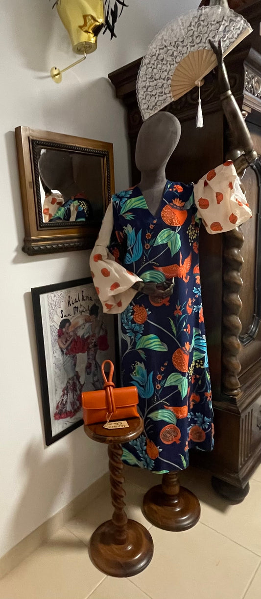 Long dress with puff sleeve